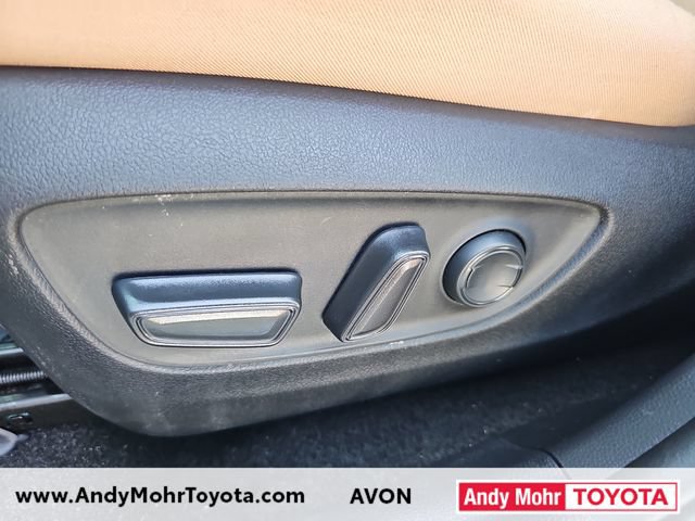 Used 2021 Toyota RAV4 XLE w/ Convenience Package AWD/4WD image 13