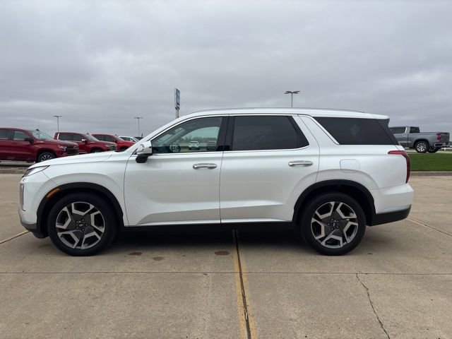 Used 2023 Hyundai Palisade SEL w/ Premium Package AWD/4WD image 6
