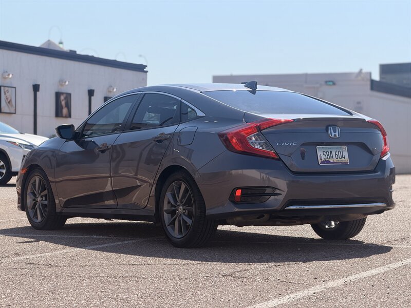 Used 2019 Honda Civic EX image 5