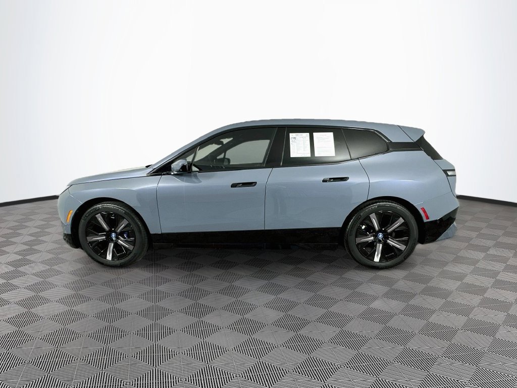 Used 2024 BMW iX M60 AWD/4WD image 5
