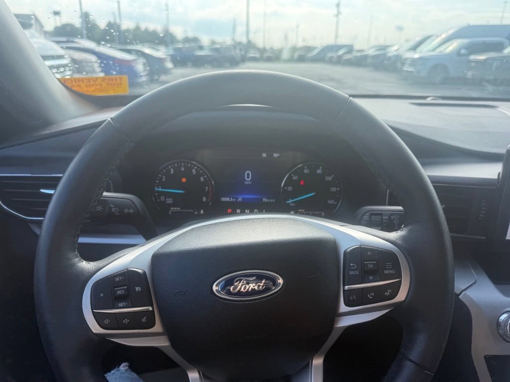 Used 2024 Ford Explorer XLT w/ Equipment Group 202A AWD/4WD image 23