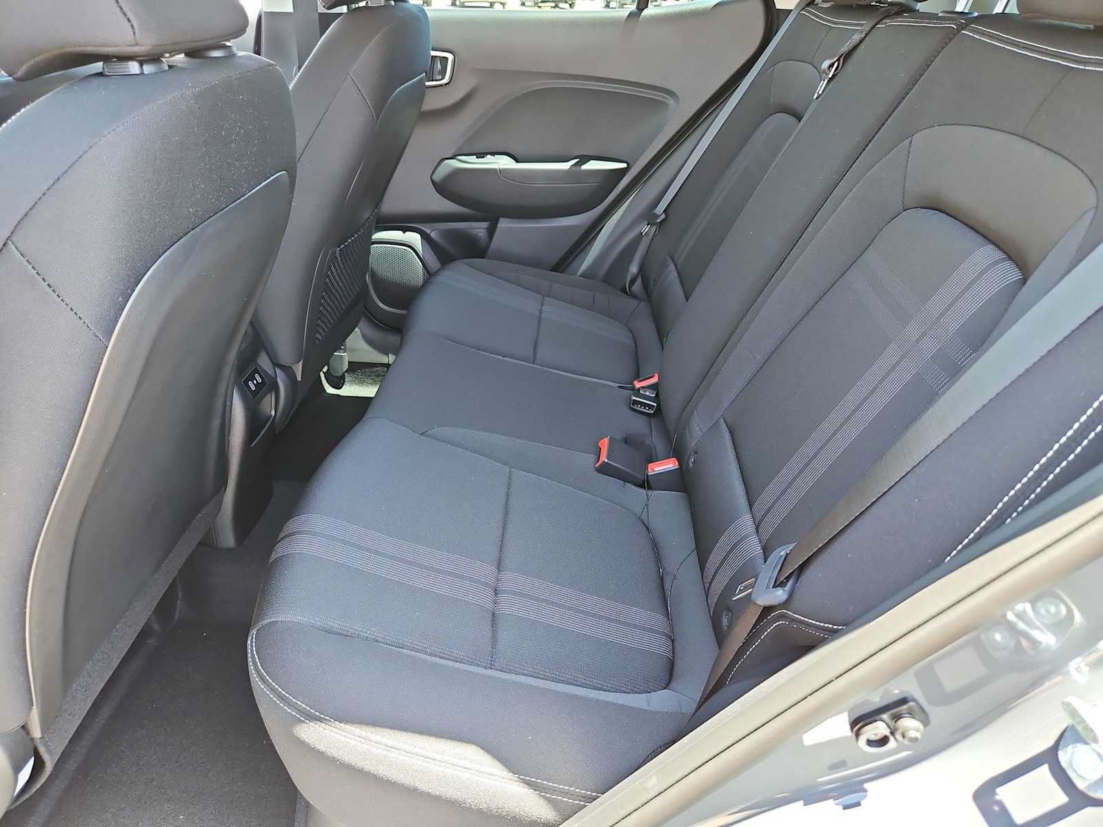 Certified 2026 Hyundai Venue SEL FWD image 19