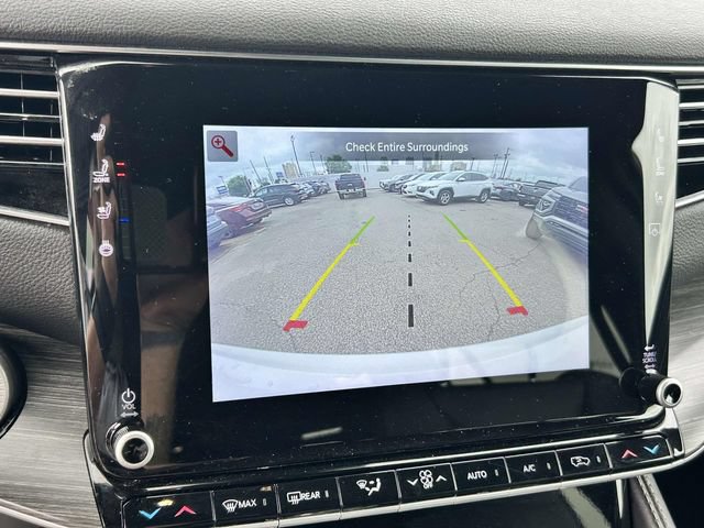 Used 2024 Jeep Wagoneer Series II w/ Flexible Seating Group RWD image 15