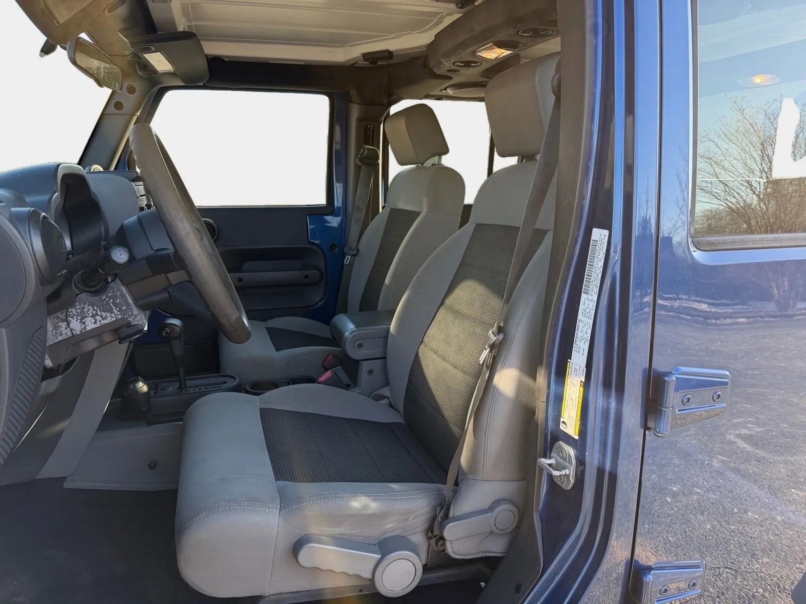 Used 2010 Jeep Wrangler Unlimited Sport image 9