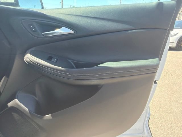 Used 2024 Buick Encore GX Sport Touring AWD/4WD image 10