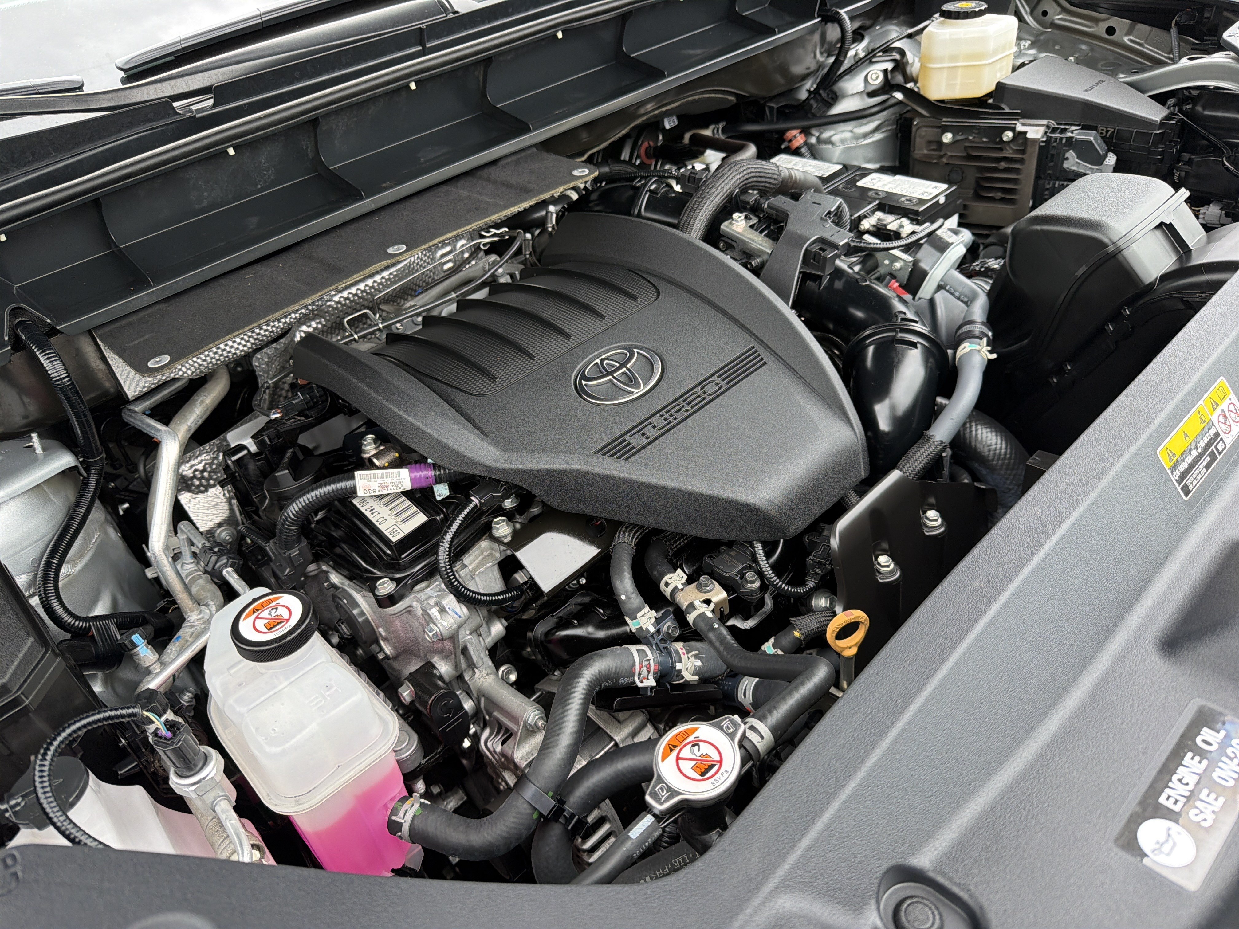 Certified 2025 Toyota Highlander XLE FWD image 21