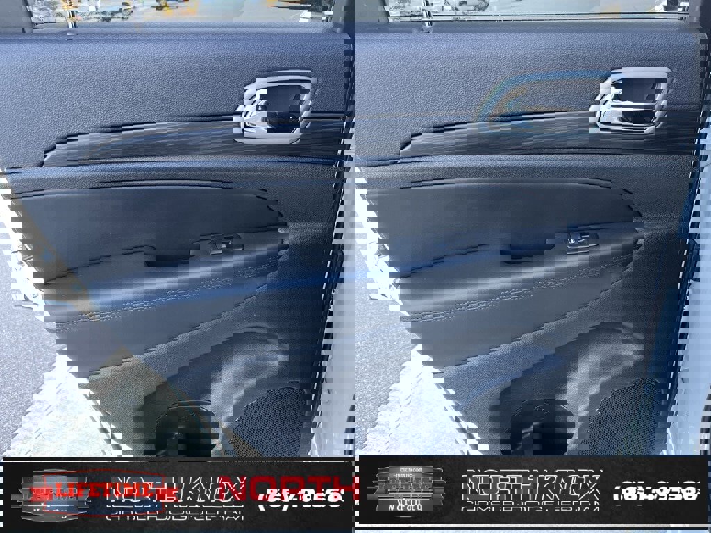 Used 2021 Jeep Grand Cherokee Laredo X image 17