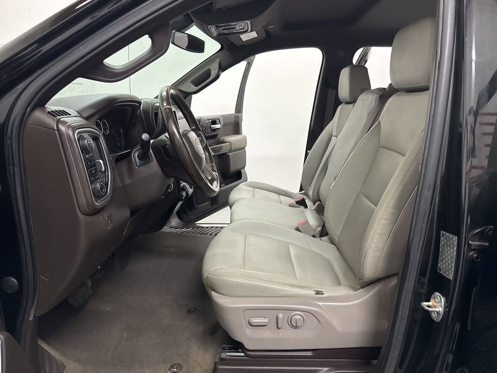 Used 2019 Chevrolet Silverado 1500 LT w/ All-Star Edition AWD/4WD image 13