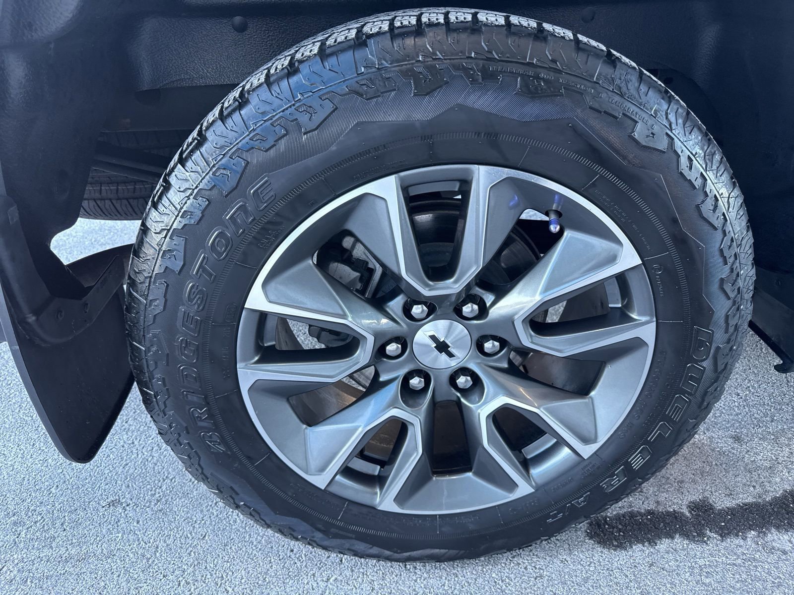 Used 2023 Chevrolet Silverado 1500 RST image 12