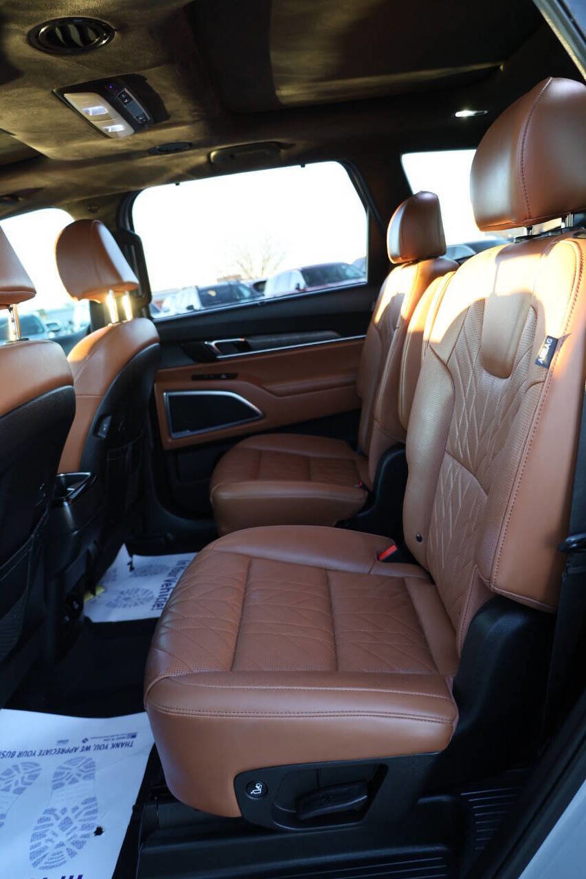 Used 2024 Kia Telluride SX Prestige X-Pro image 17