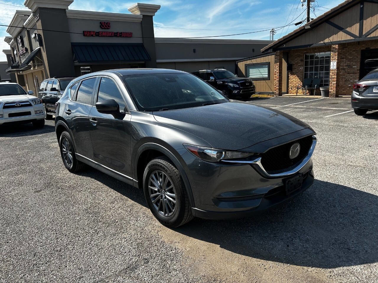 Used 2020 MAZDA CX-5 Touring image 3