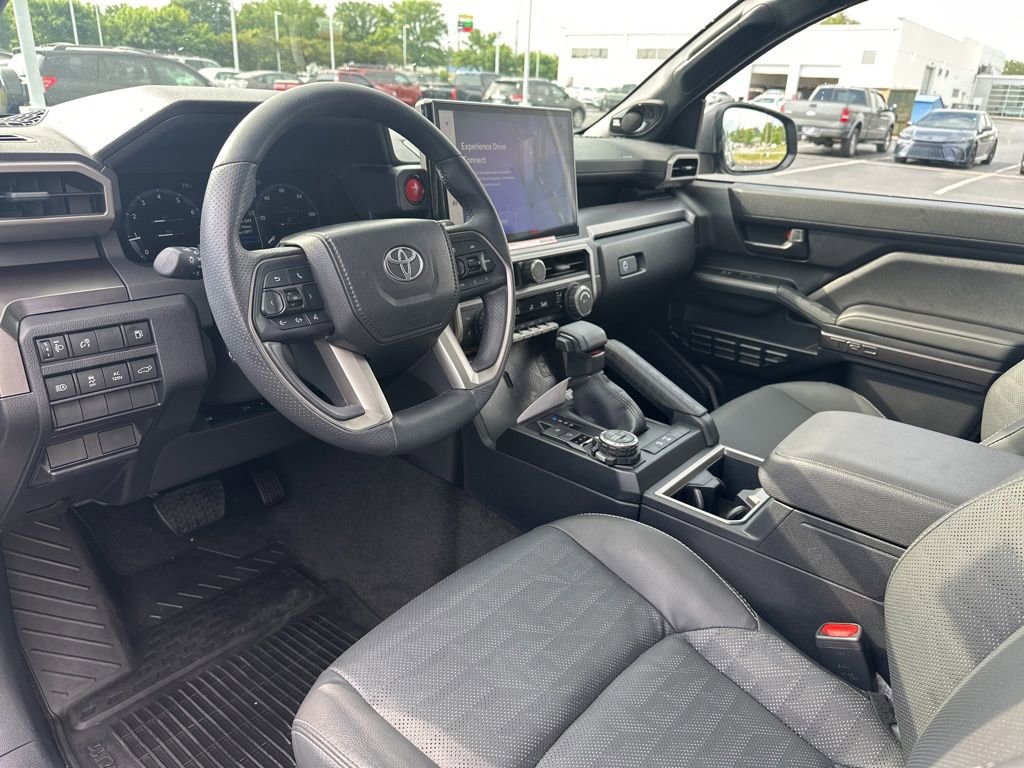 Certified 2026 Toyota 4Runner TRD Off-Road Premium AWD/4WD image 19