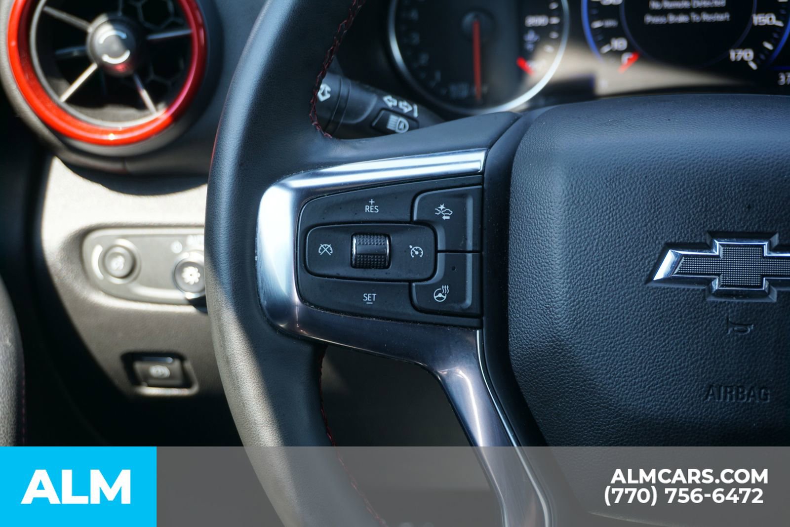 Used 2025 Chevrolet Blazer RS FWD image 33