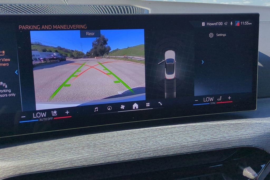 Used 2025 BMW 430i Convertible w/ M Sport Package image 12