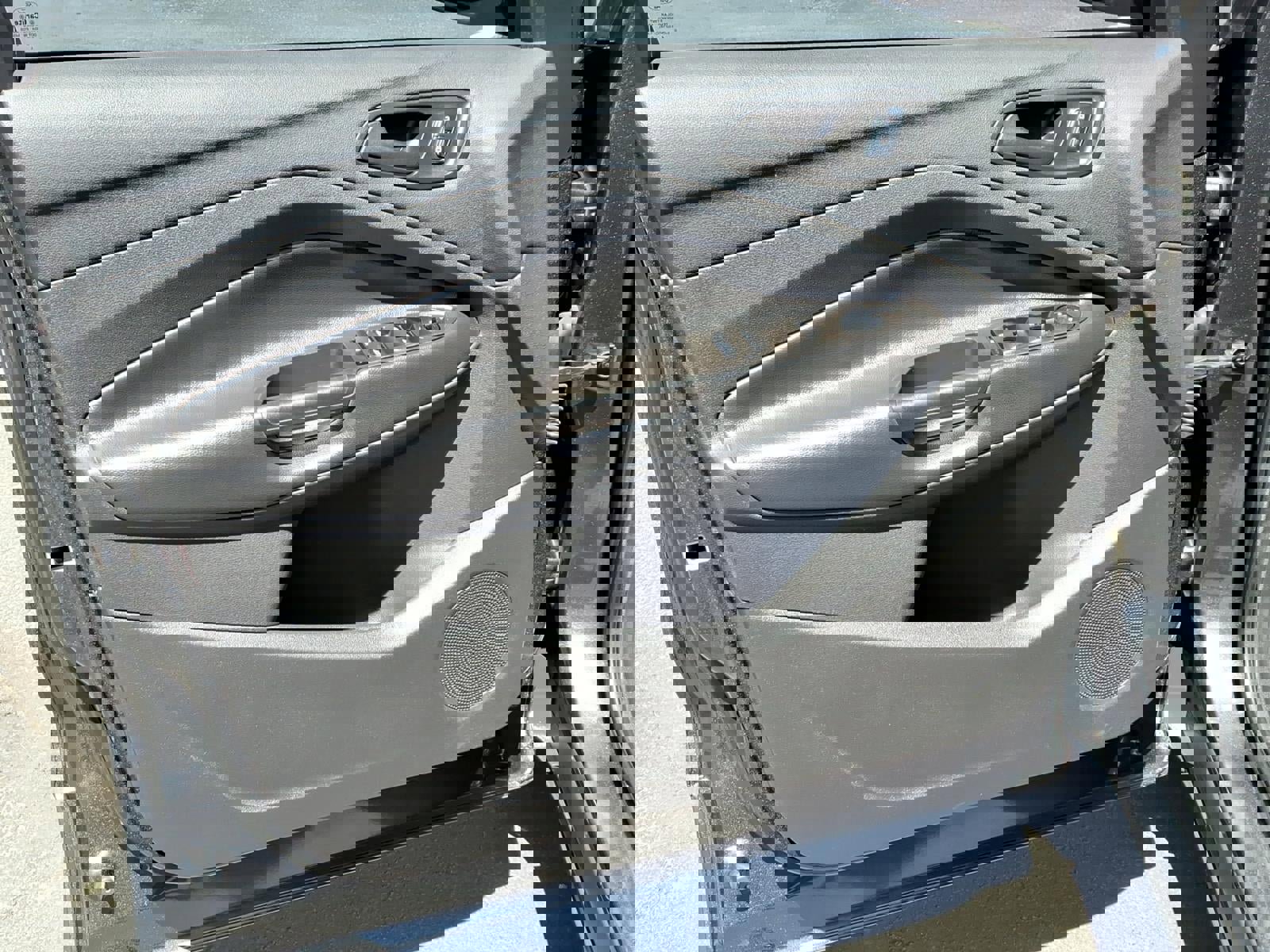 Used 2016 Ford Escape S FWD image 21