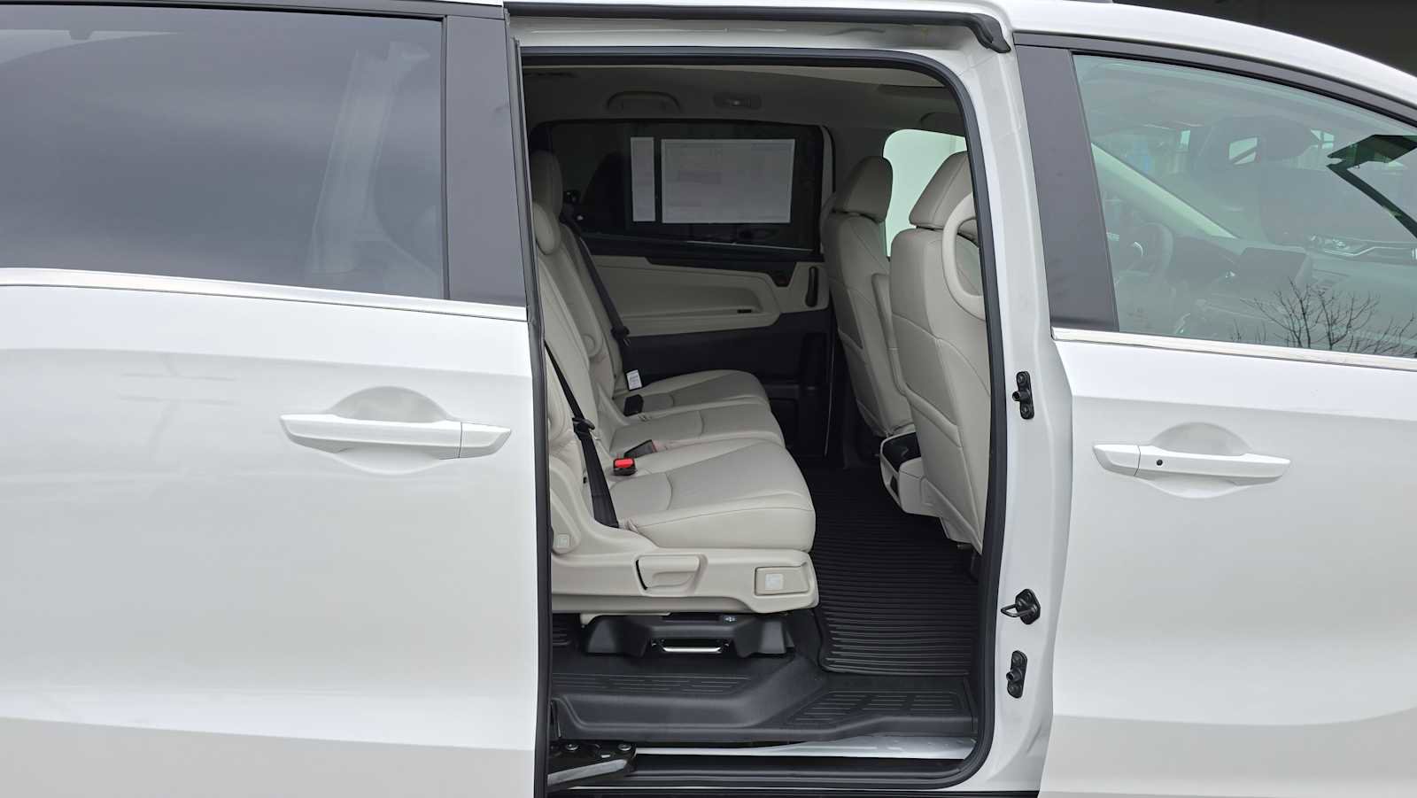 New 2026 Honda Odyssey EX-L image 12