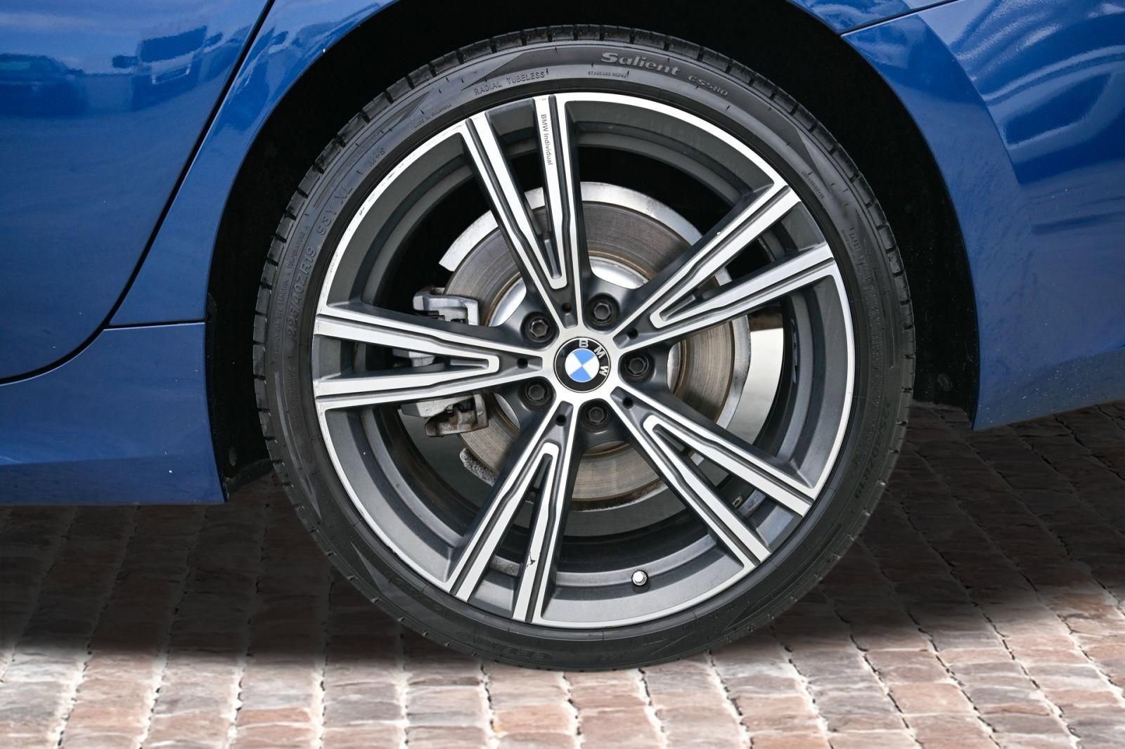 Used 2022 BMW 330i Sedan w/ Driving Assistance Package image 37