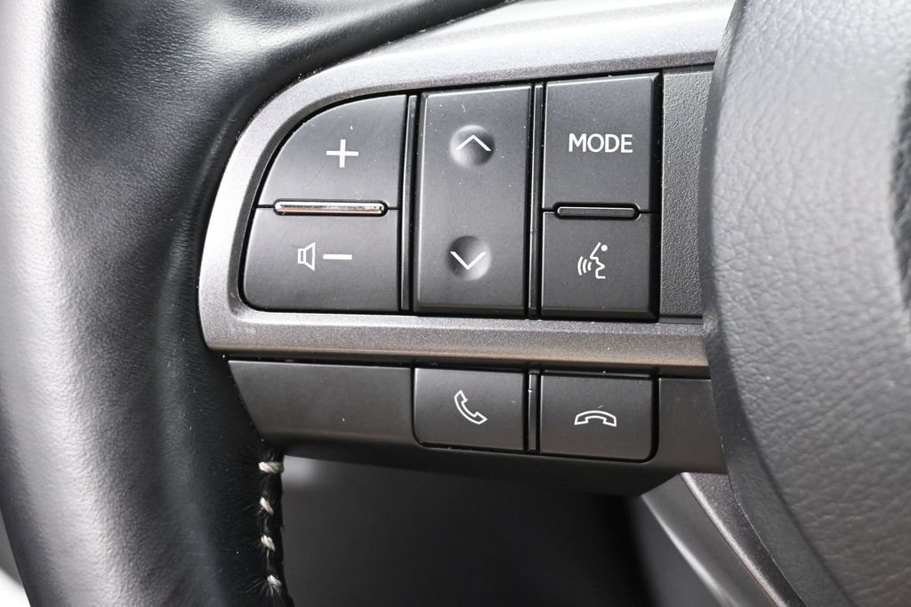Used 2022 Lexus GX 460 w/ Black Line Special Edition AWD/4WD image 18