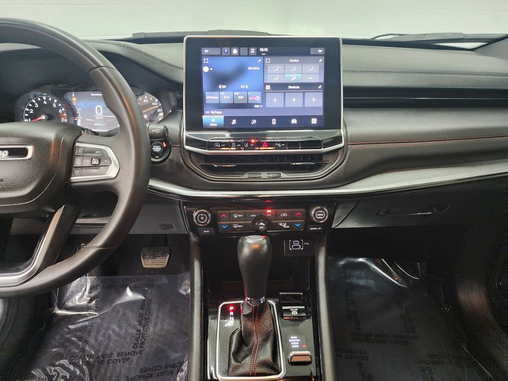 Used 2023 Jeep Compass Trailhawk image 16