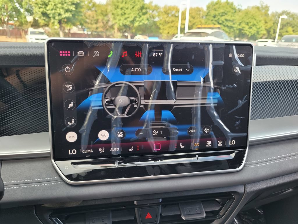 New 2026 Volkswagen Tiguan SE R-Line FWD image 19
