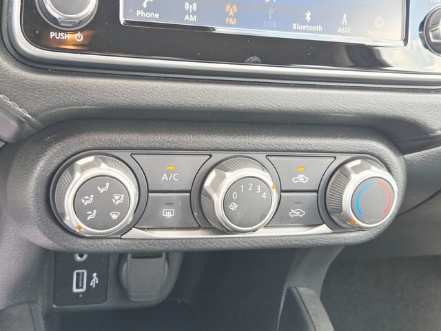 Used 2024 Nissan Versa S w/ S Plus Package FWD image 25