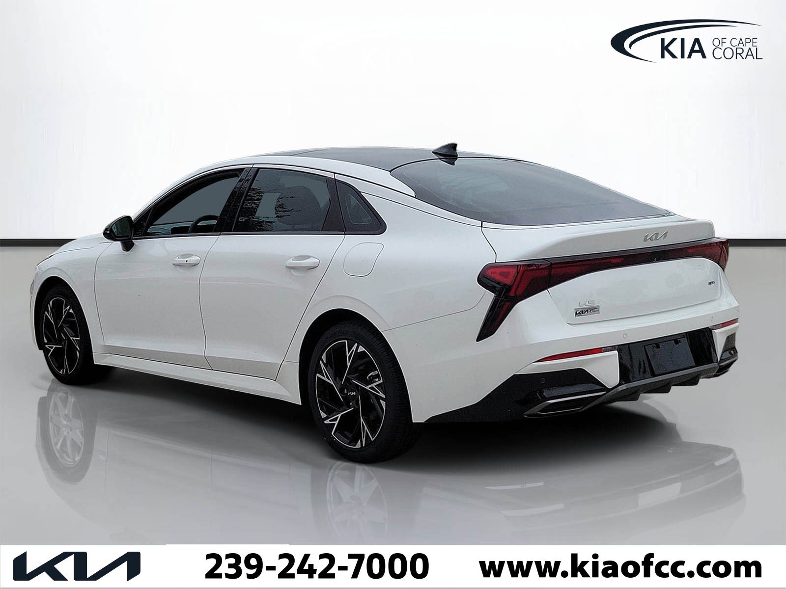 New 2025 Kia K5 GT-Line w/ GT-Line Premium Package image 4
