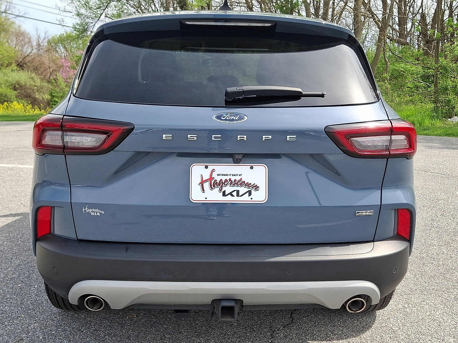 Used 2024 Ford Escape SE w/ PHEV Premium Package image 5