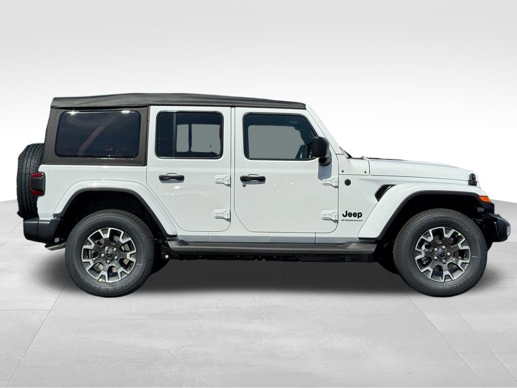 New 2026 Jeep Wrangler Unlimited Sahara AWD/4WD image 8