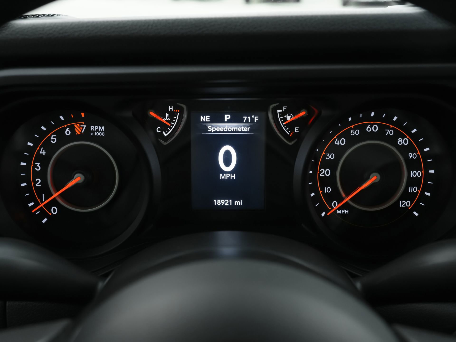 Used 2024 Jeep Gladiator Sport AWD/4WD image 9