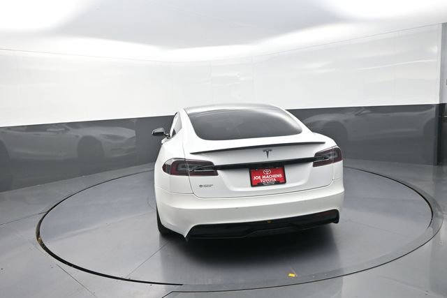 Used 2022 Tesla Model S image 16