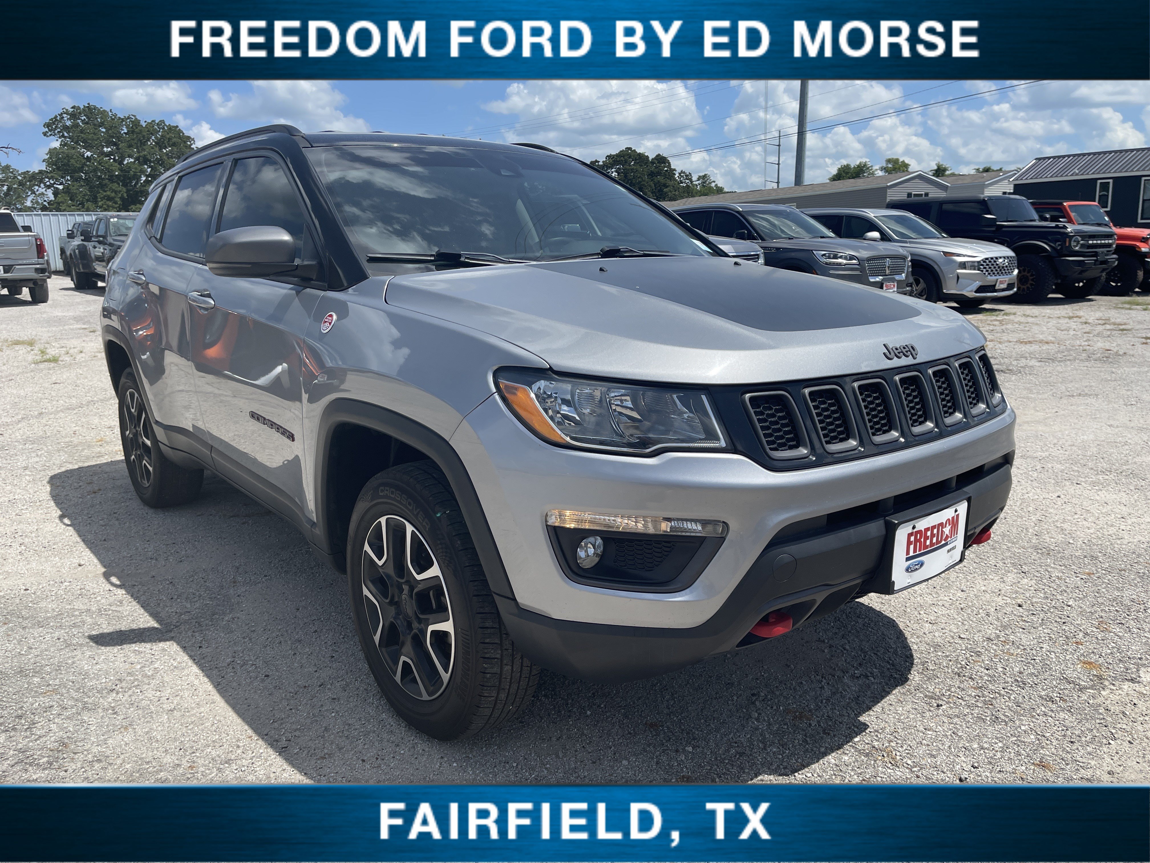 Used 2021 Jeep Compass Trailhawk AWD/4WD image 1