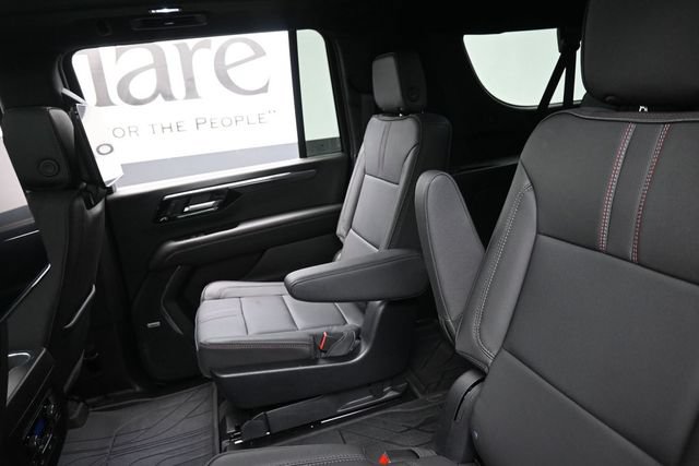 Certified 2026 Chevrolet Suburban RST w/ RST Capability Package AWD/4WD image 23