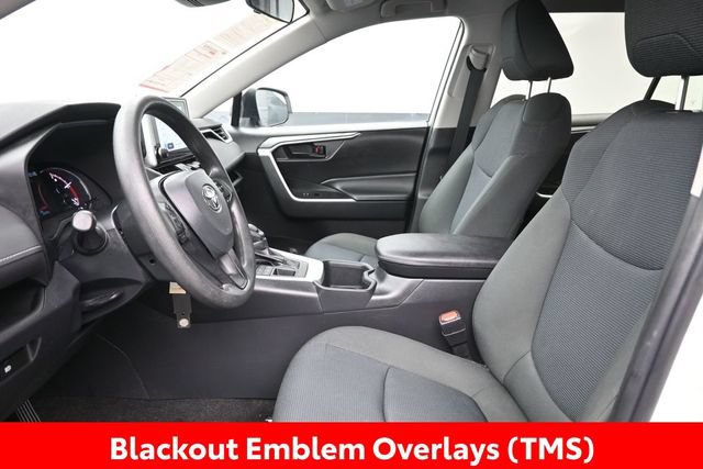 Used 2023 Toyota RAV4 LE AWD/4WD image 15