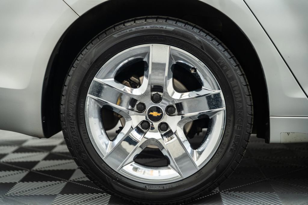 Used 2010 Chevrolet Malibu LS FWD image 14