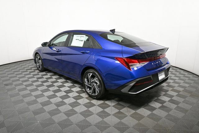 New 2025 Hyundai Elantra Sport image 7