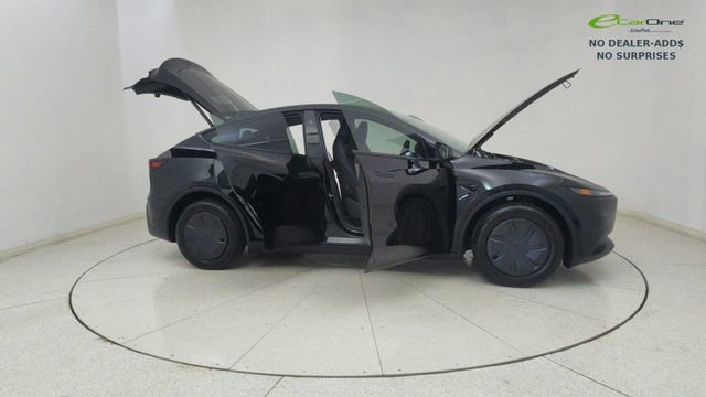 Used 2026 Tesla Model Y 2WD image 63