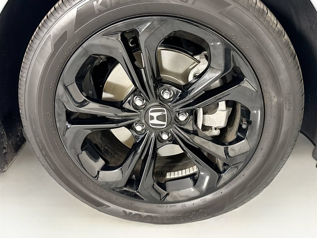Certified 2025 Honda Accord SE image 32