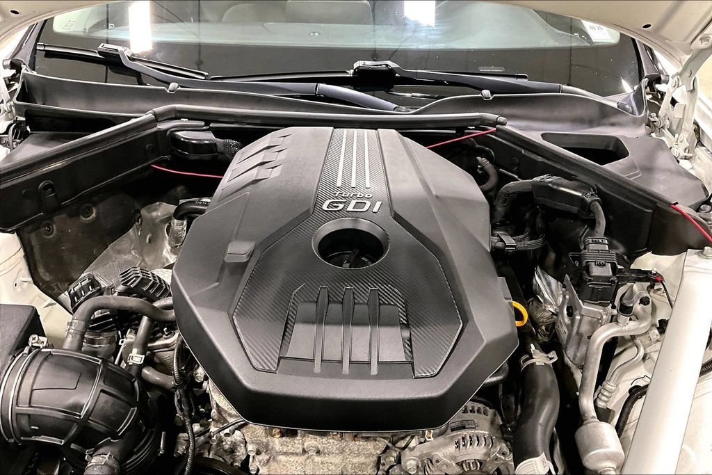 Used 2018 Kia Stinger Premium AWD/4WD image 30