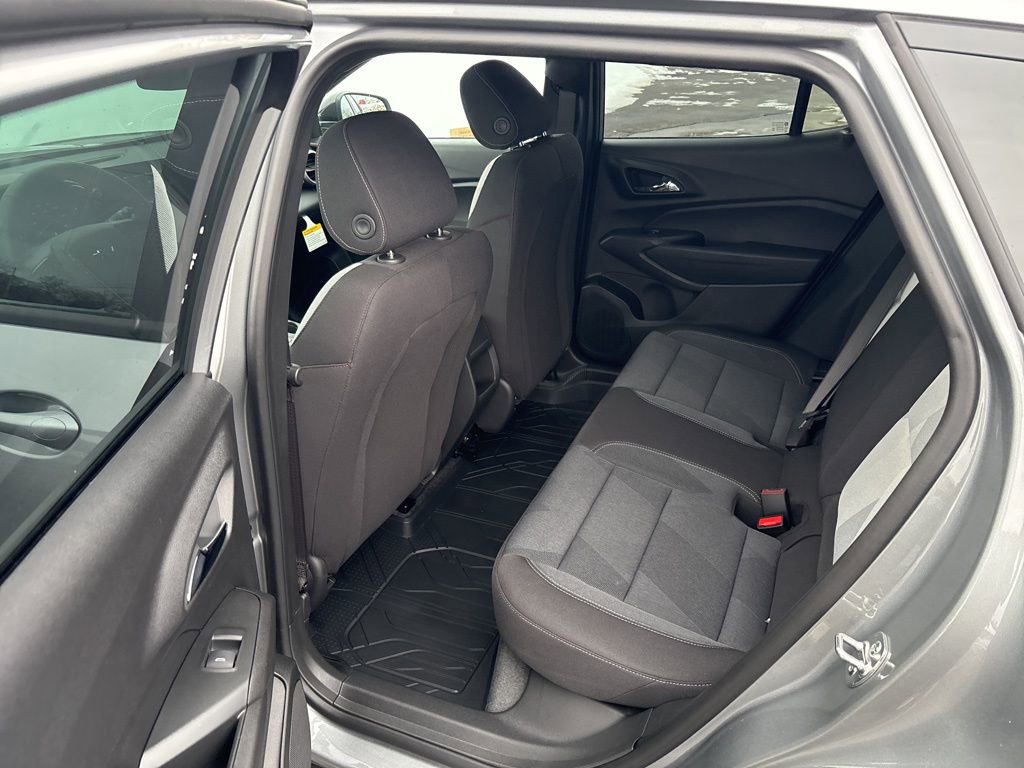 New 2026 Chevrolet Trax RS w/ Driver Confidence Package image 18