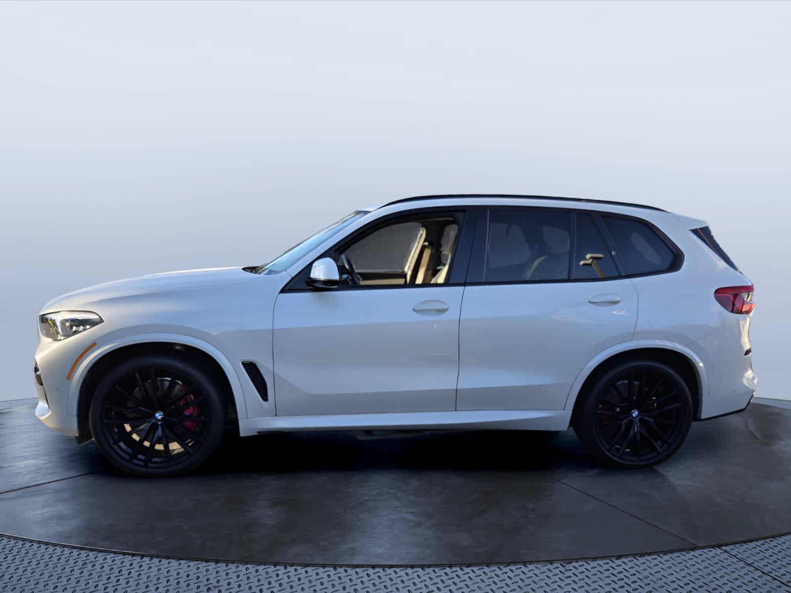 Used 2019 BMW X5 xDrive40i w/ M Sport Package AWD/4WD image 6