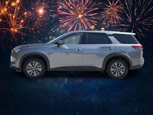 Certified 2025 Nissan Pathfinder SV FWD image 22