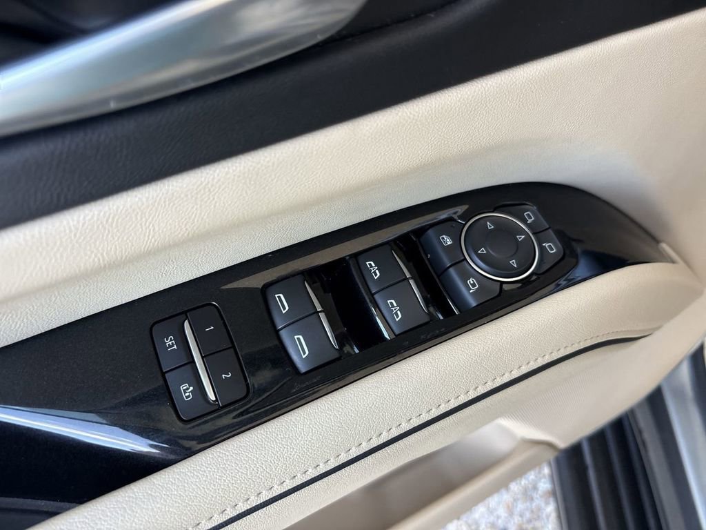 Certified 2023 Cadillac Escalade Premium Luxury w/ Performance Package image 24