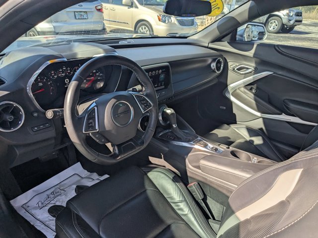 Used 2018 Chevrolet Camaro LT image 14
