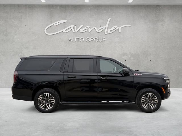 Certified 2025 Chevrolet Suburban Z71 AWD/4WD image 17