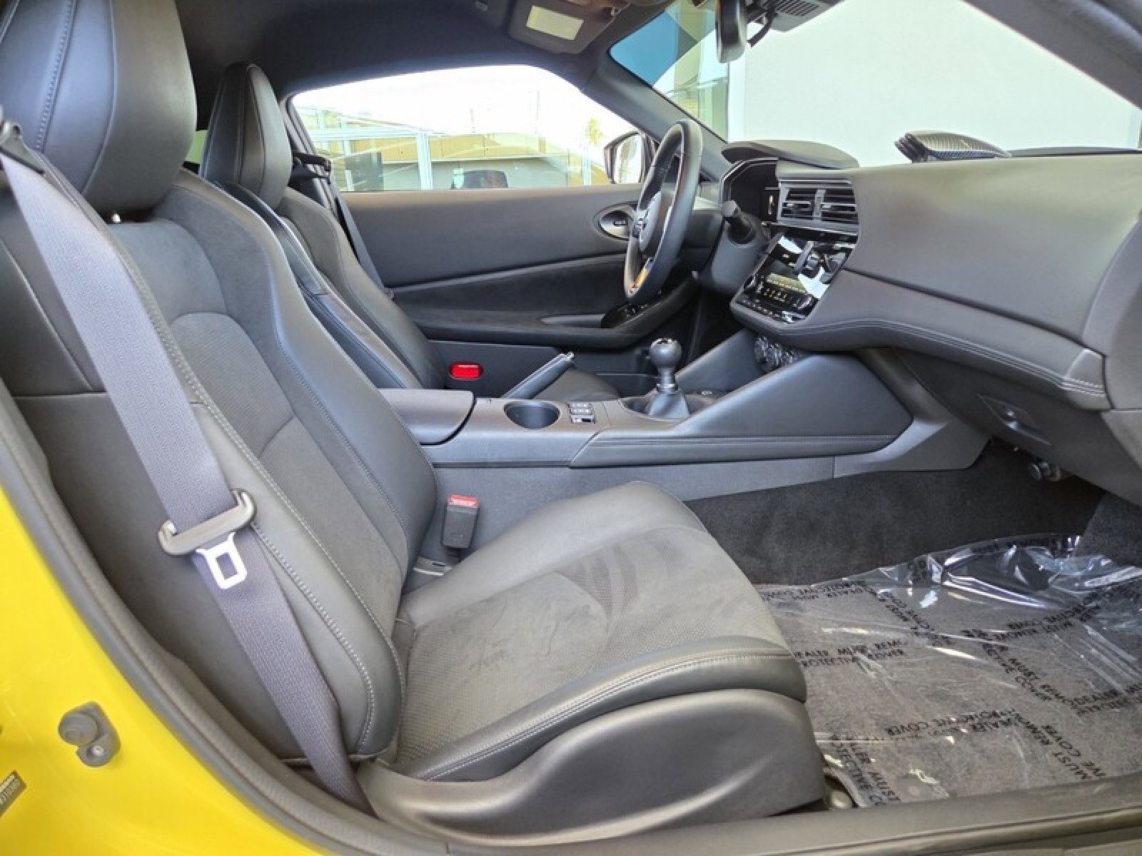 Used 2023 Nissan Z w/ Floor Mat Package (L93) RWD image 16