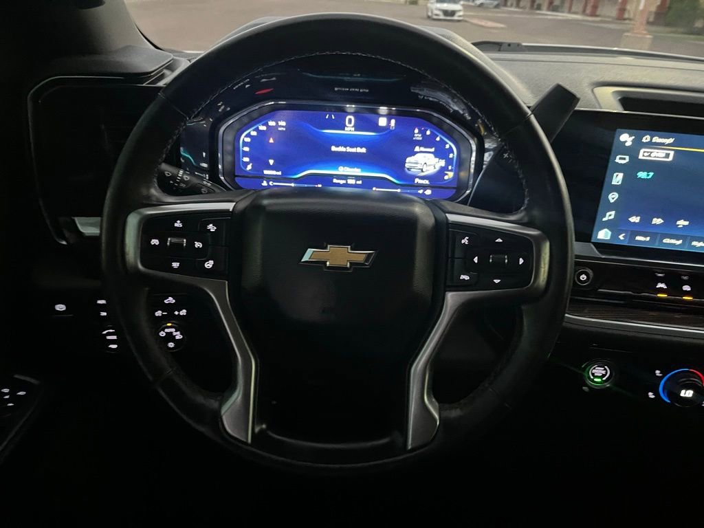 Used 2023 Chevrolet Silverado 1500 LT w/ Z71 Off-Road Package image 27