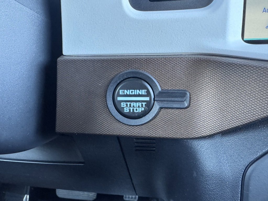 Used 2023 Ford Bronco Heritage Edition image 6