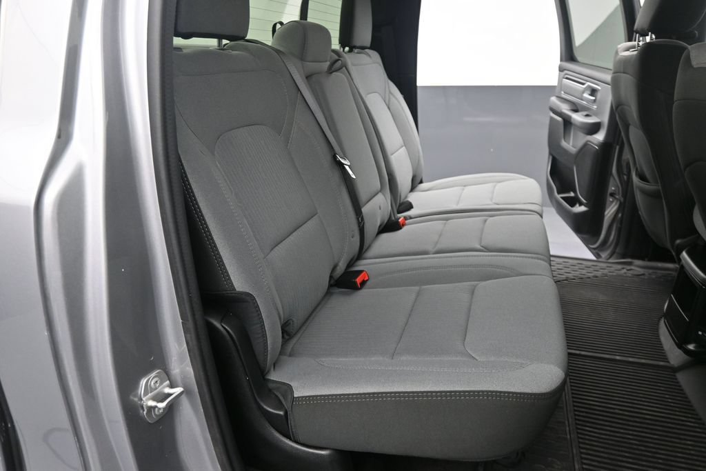 Used 2022 RAM 1500 Big Horn AWD/4WD image 30