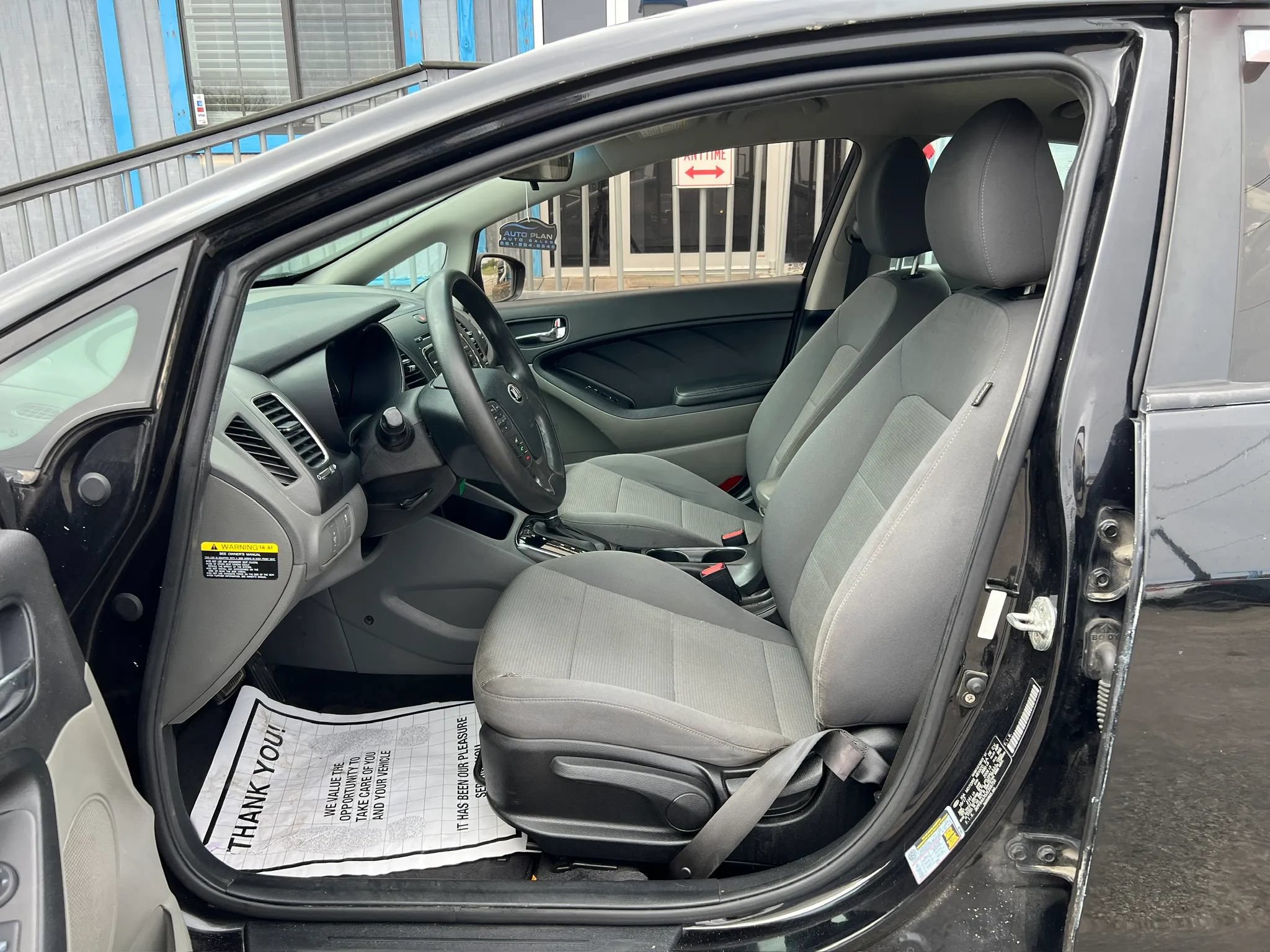 Used 2018 Kia Forte LX FWD image 10