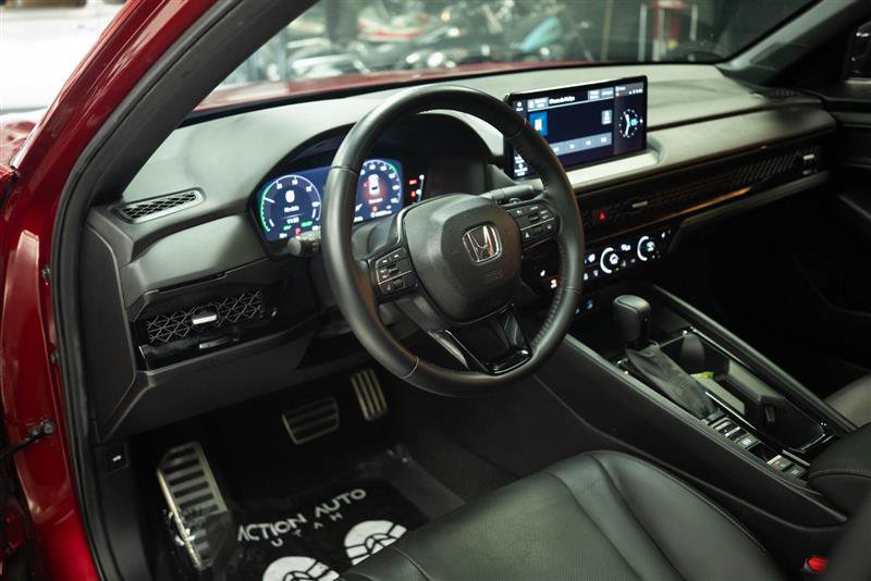Used 2024 Honda Accord Sport image 9